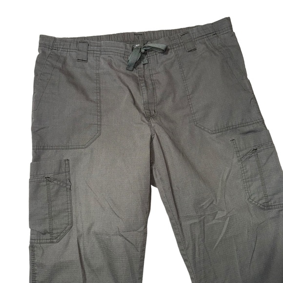 Carhartt Relaxed Light-Weight Cargo Pants Mens sz XL Army Green L26 cropped - Picture 2 of 9